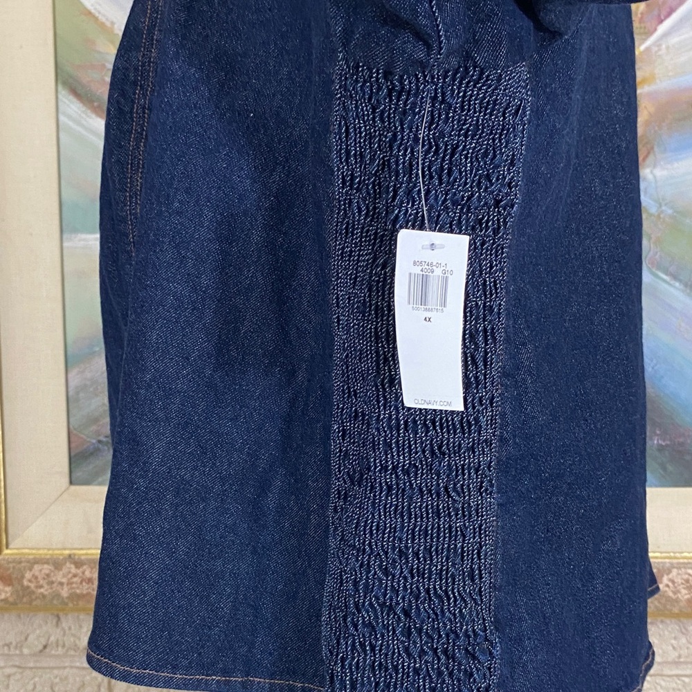 Old Navy Square Neckline Dark Denim Crop Top - Picture 2 of 10